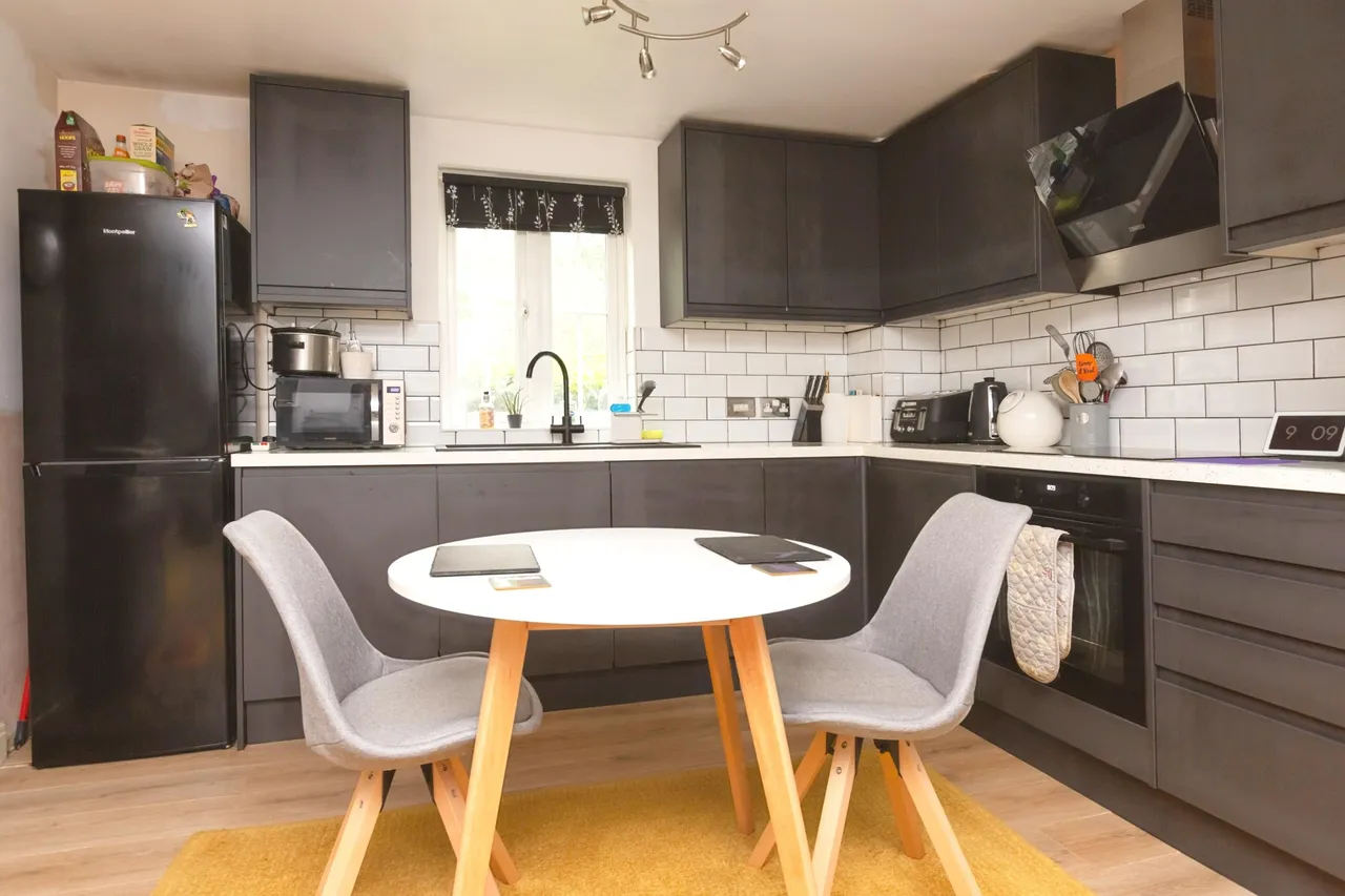 Tenby Grove, Kingsmead, Milton Keynes, MK4, photo 3