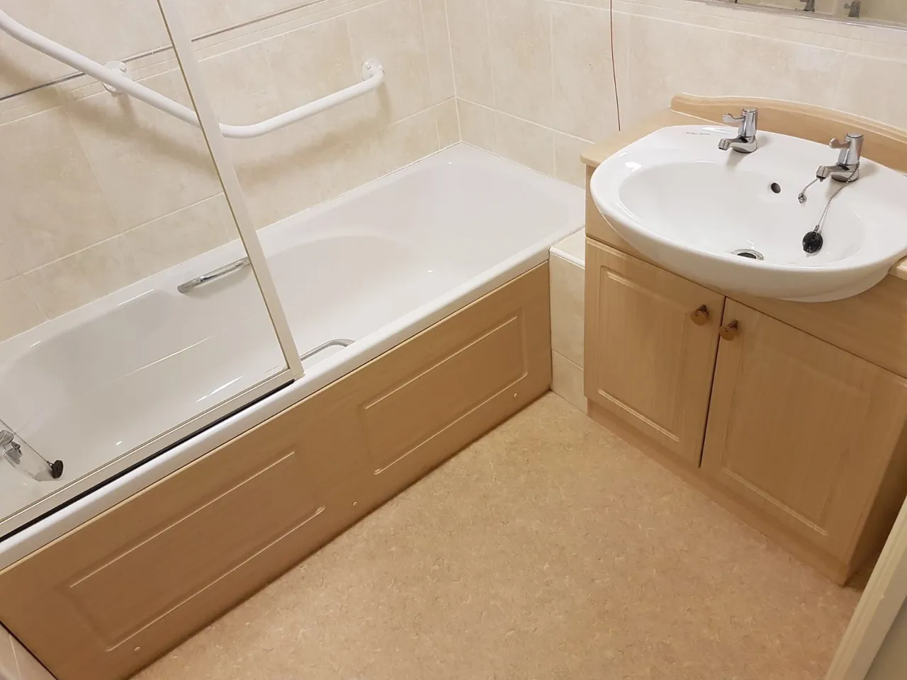Fairweather Court, Central - Darlington, photo 3