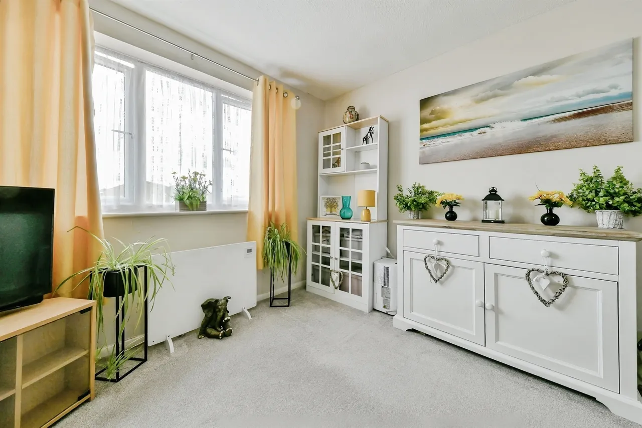Prestatyn Close, Stevenage, SG1, photo 8