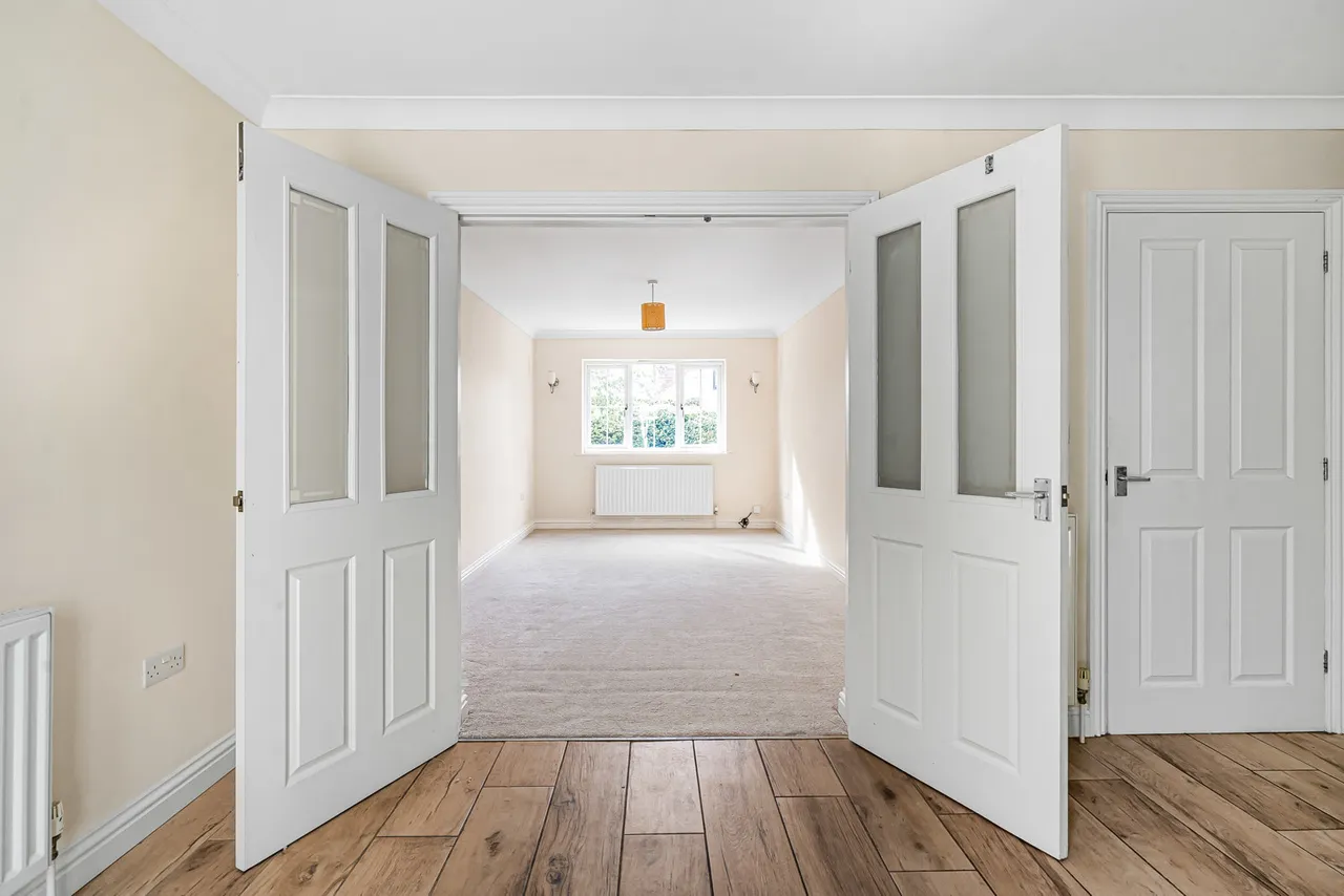 Byworth Road, Farnham, GU9, photo 5