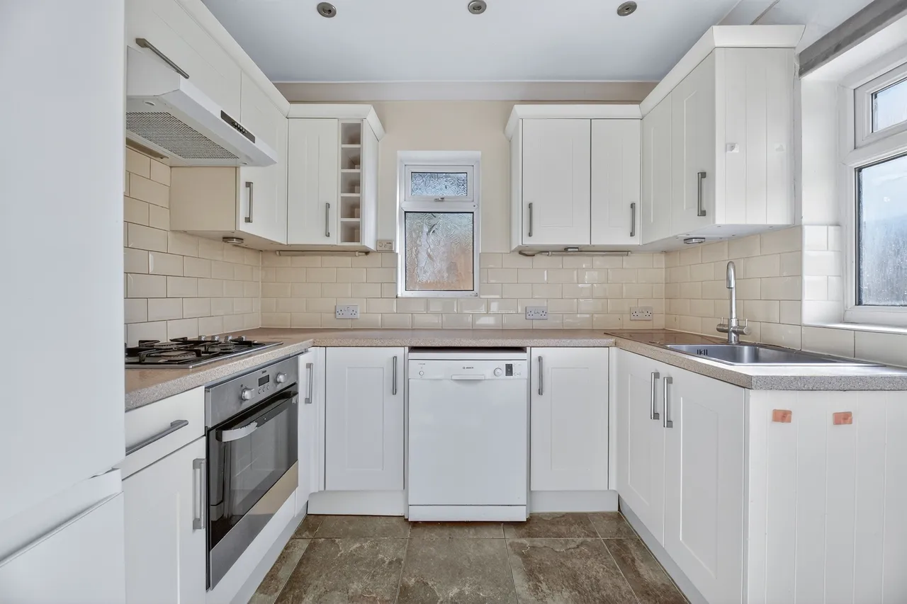Cromwell Road, Worcester Park, photo 8