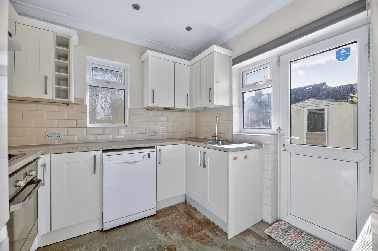 Cromwell Road, Worcester Park, photo 9