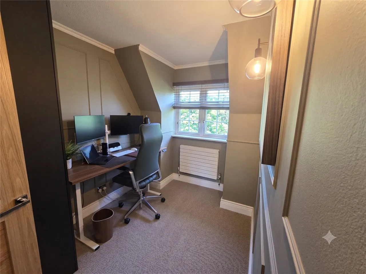 Fox Hill, Farley Hill, RG7, photo 29
