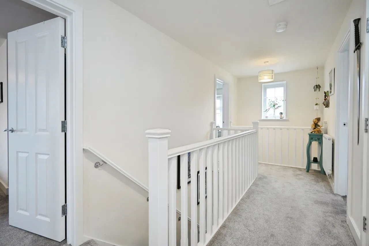 Woolley Avenue, Hugglescote, LE67, photo 13