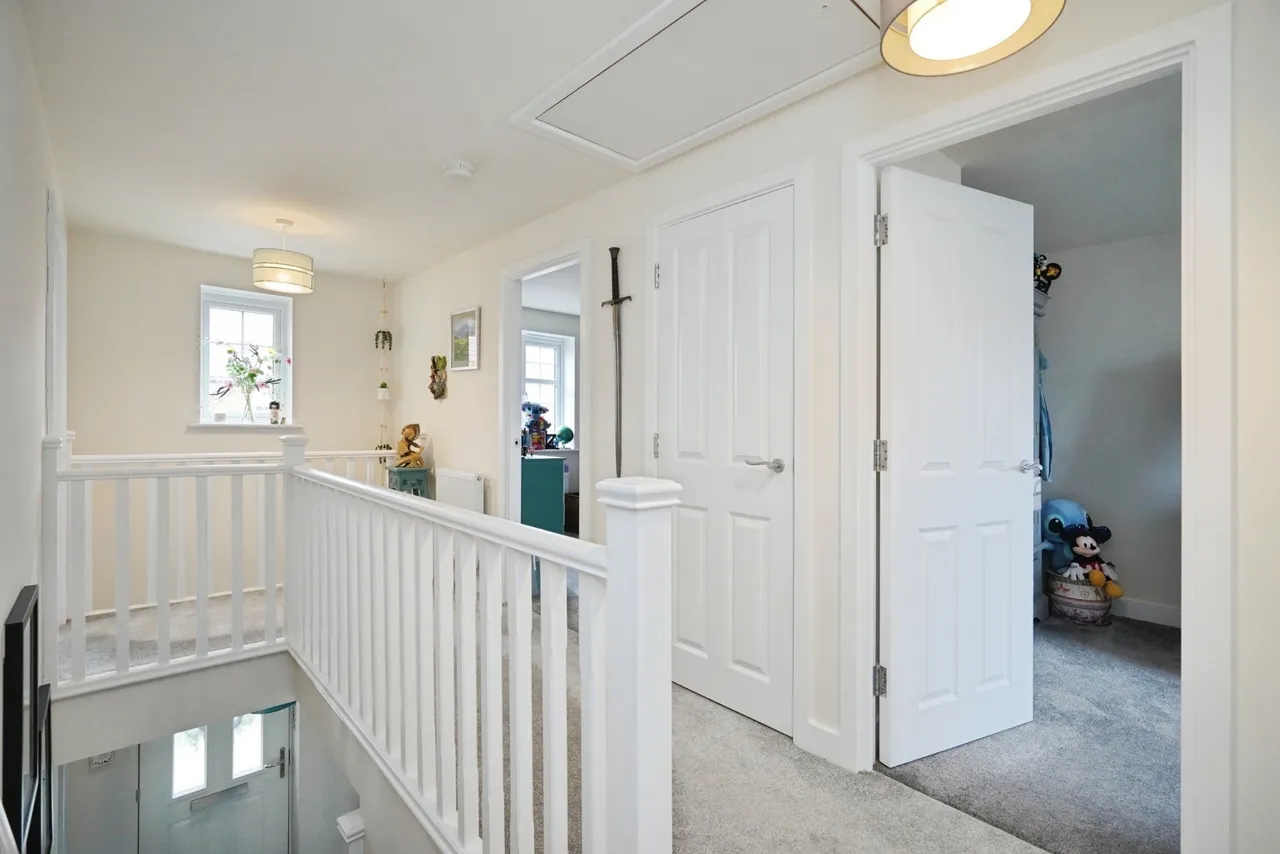 Woolley Avenue, Hugglescote, LE67, photo 14