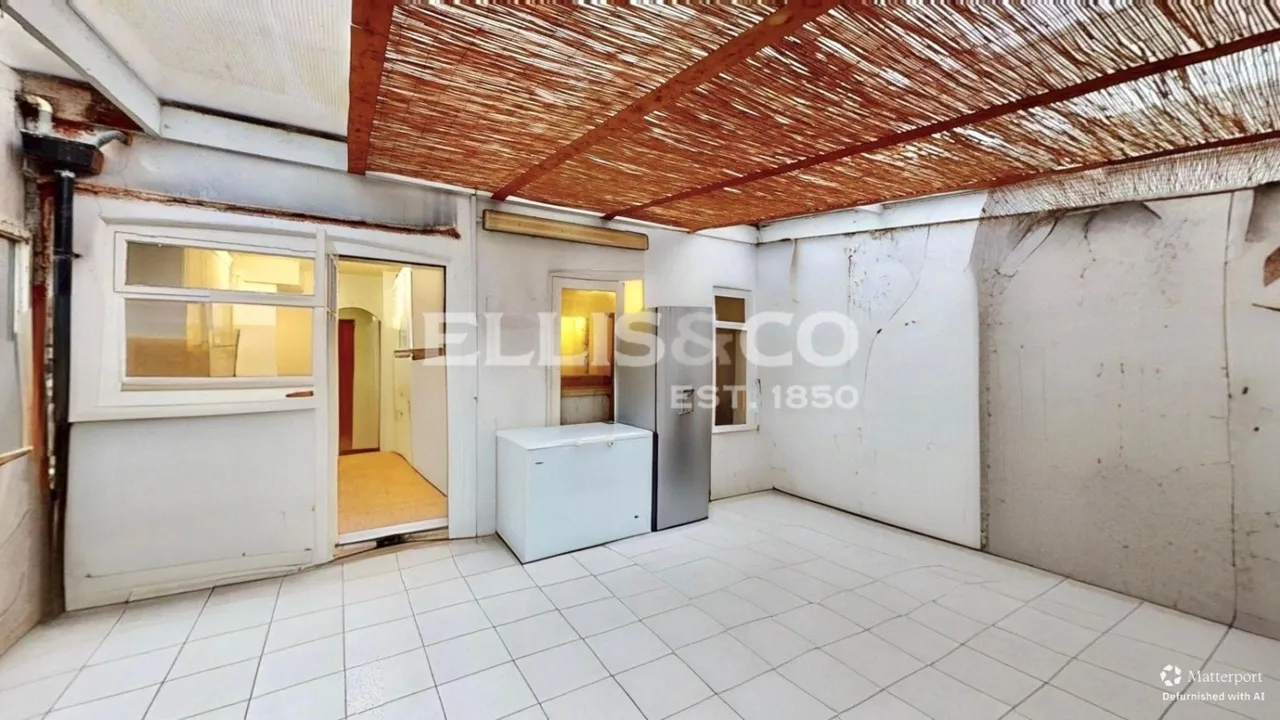 Runnymede Gardens, Greenford, UB6, photo 10