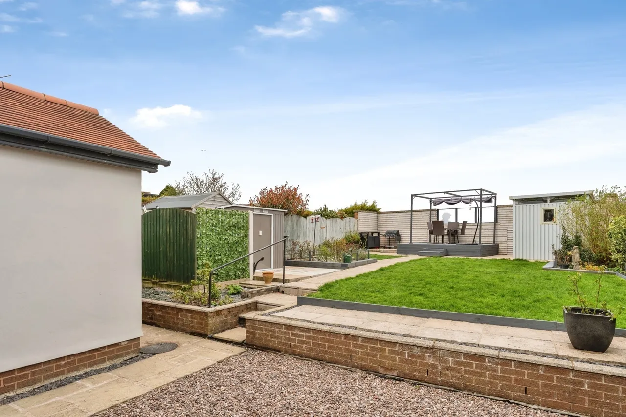 Whitford Road, Whitford, CH8, photo 10