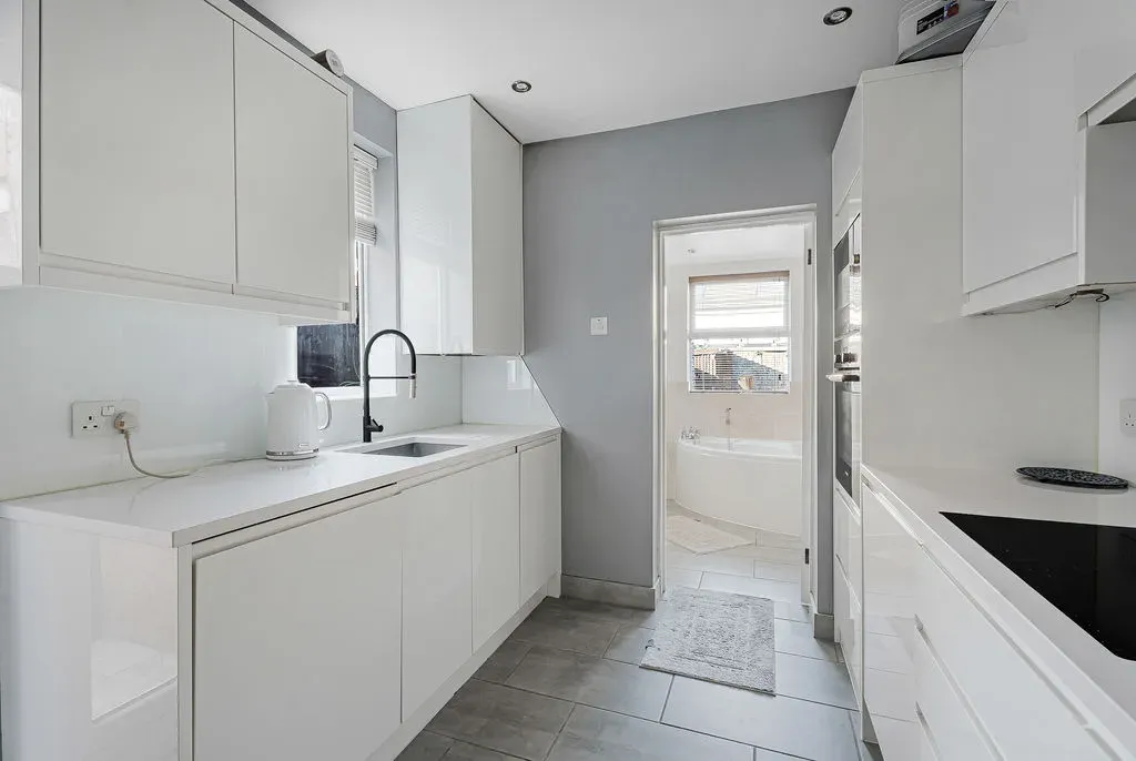 George Street, Bletchley, Milton Keynes, Buckinghamshire, MK2 2NR, photo 5