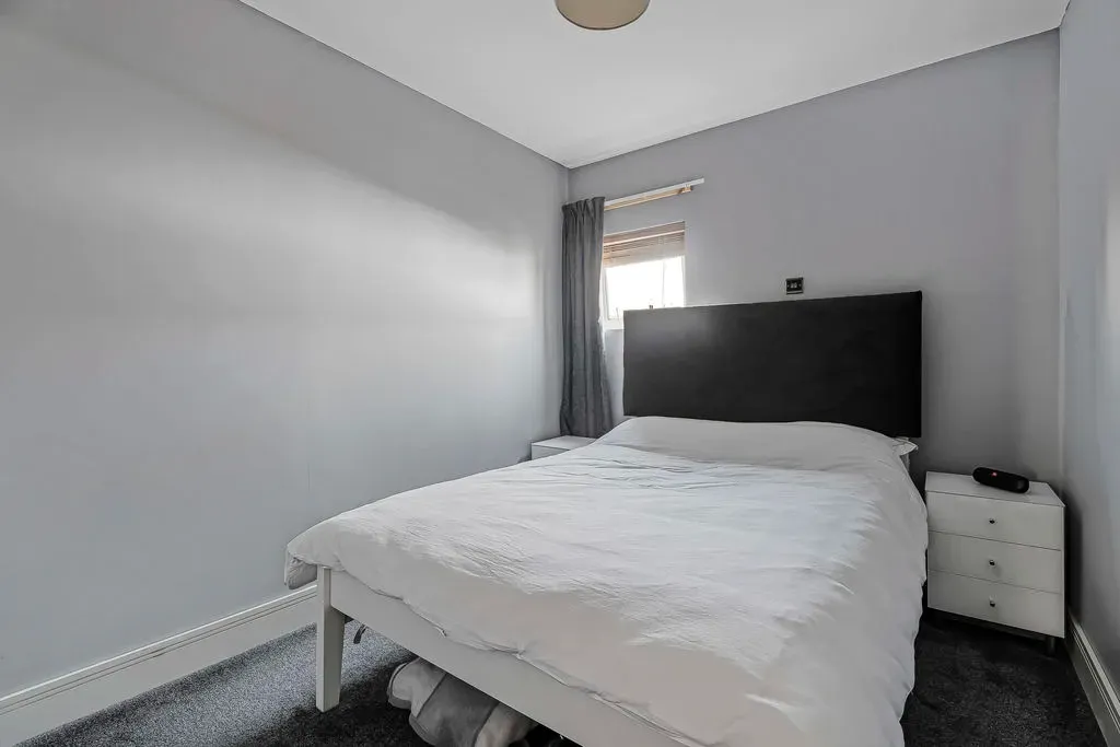 George Street, Bletchley, Milton Keynes, Buckinghamshire, MK2 2NR, photo 10