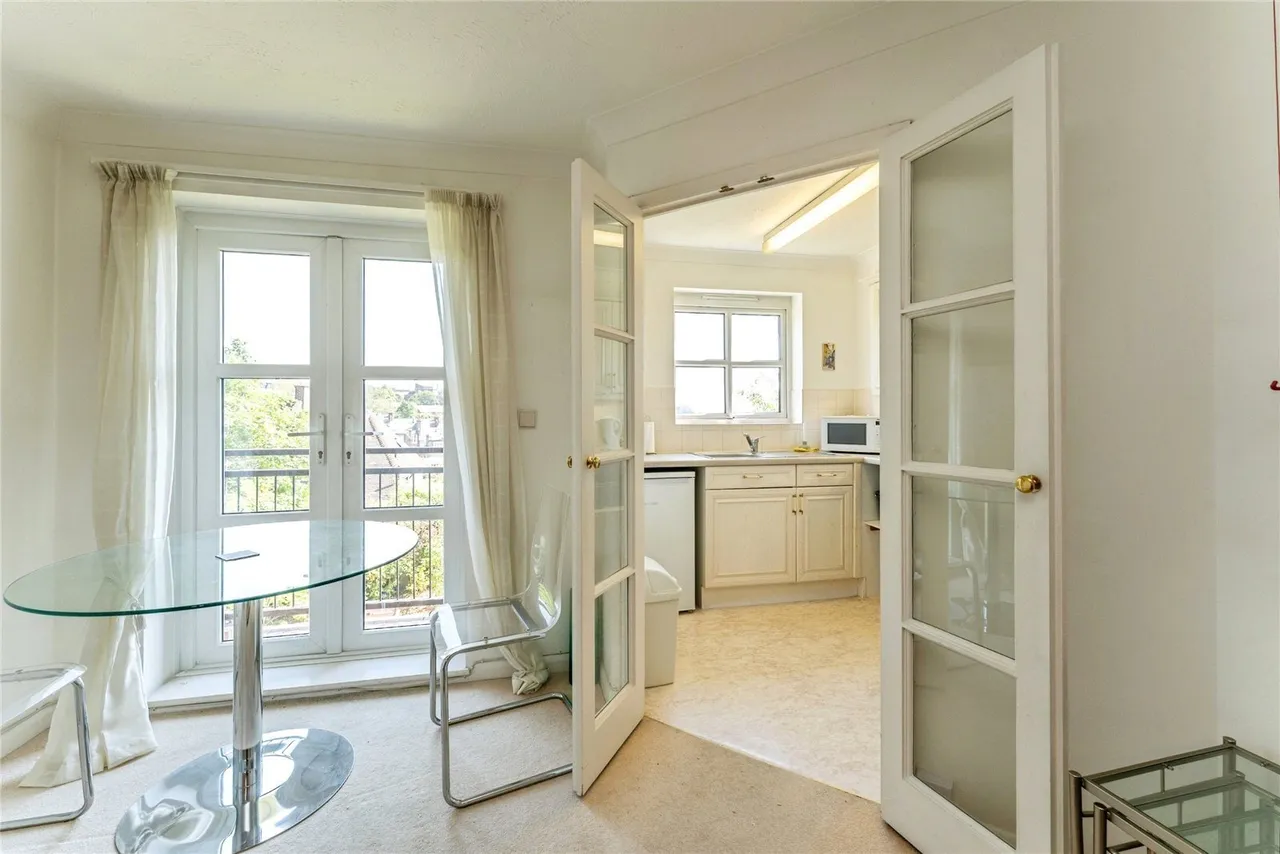 Church Crescent, London, N10, photo 9
