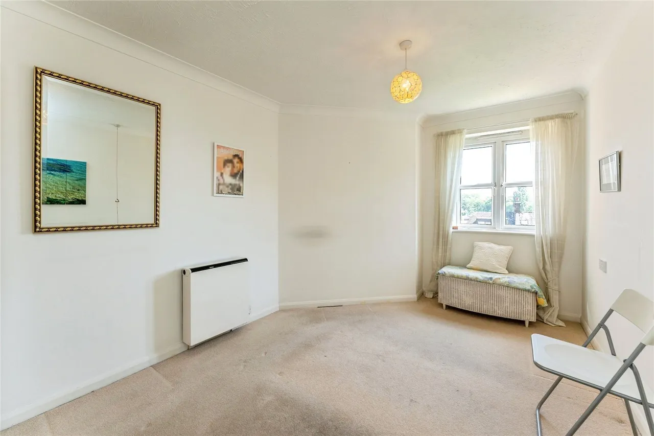 Church Crescent, London, N10, photo 12