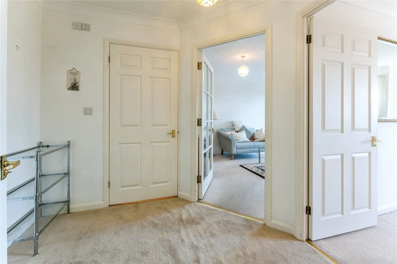Church Crescent, London, N10, photo 16