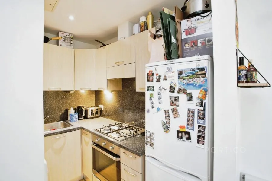 Raglan Road, London, E17, photo 4