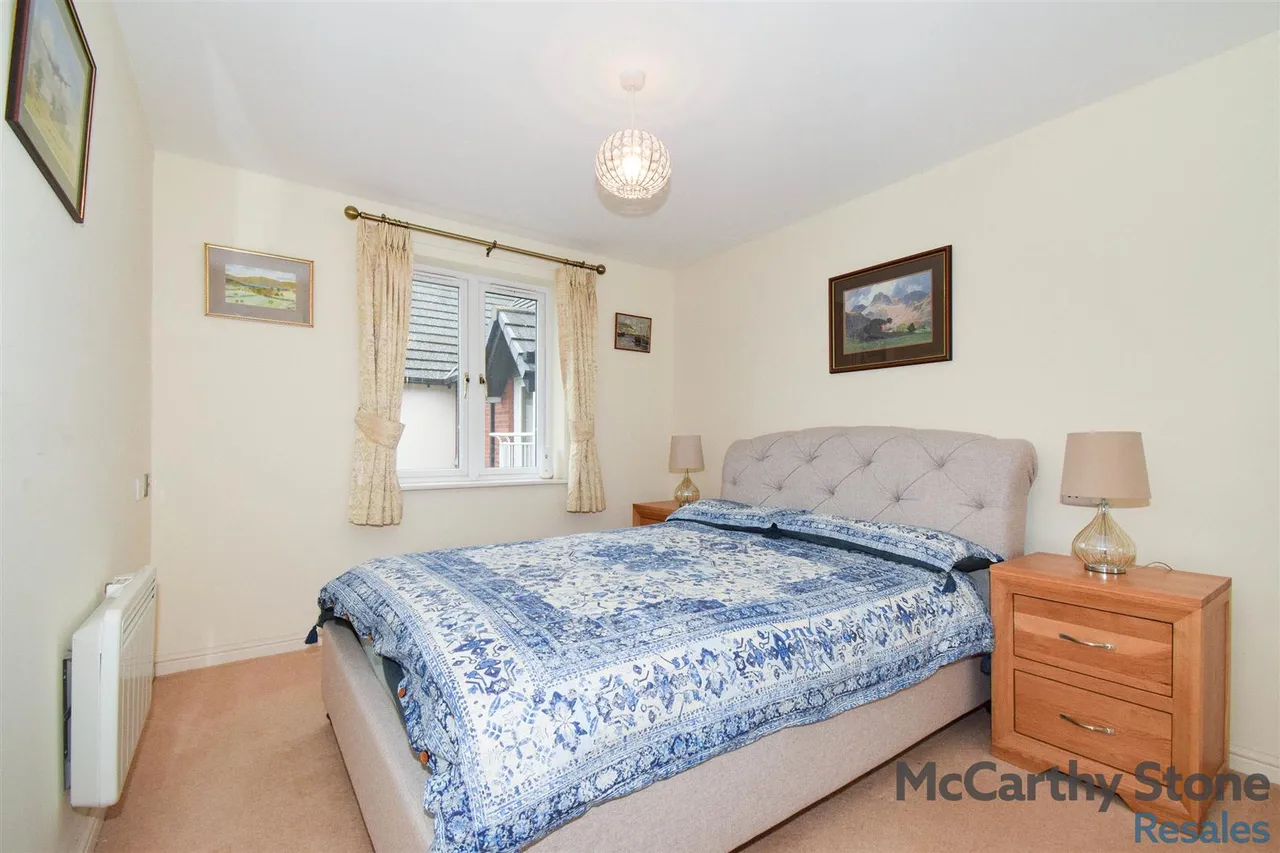 Sandhurst Street, Oadby, LE2, photo 12