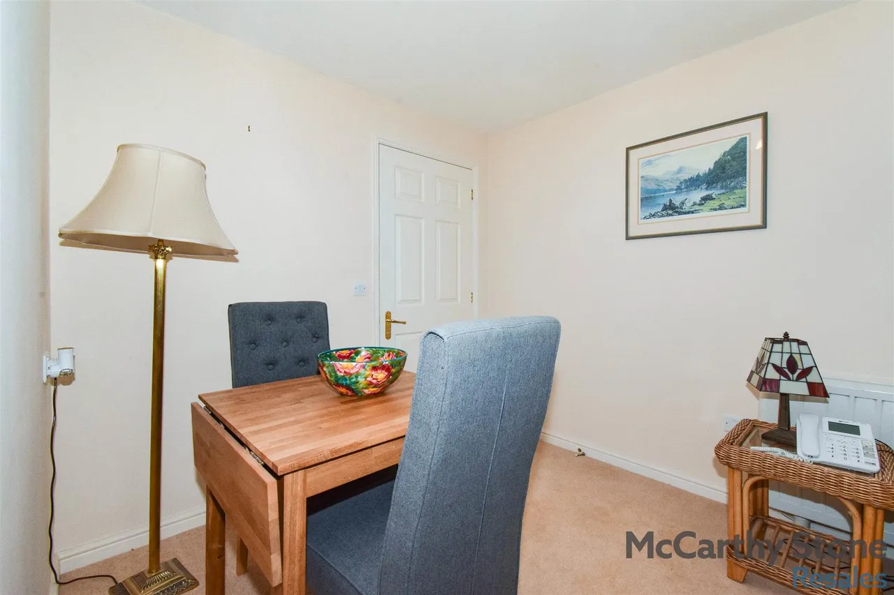 Sandhurst Street, Oadby, LE2, photo 8