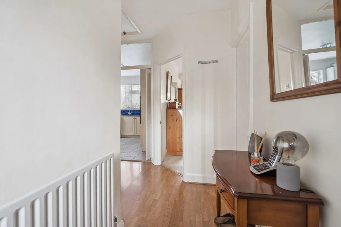Woodford Crescent, Pinner, HA5, photo 11