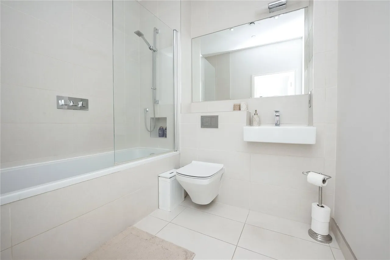 London Road, Isleworth, TW7, photo 6