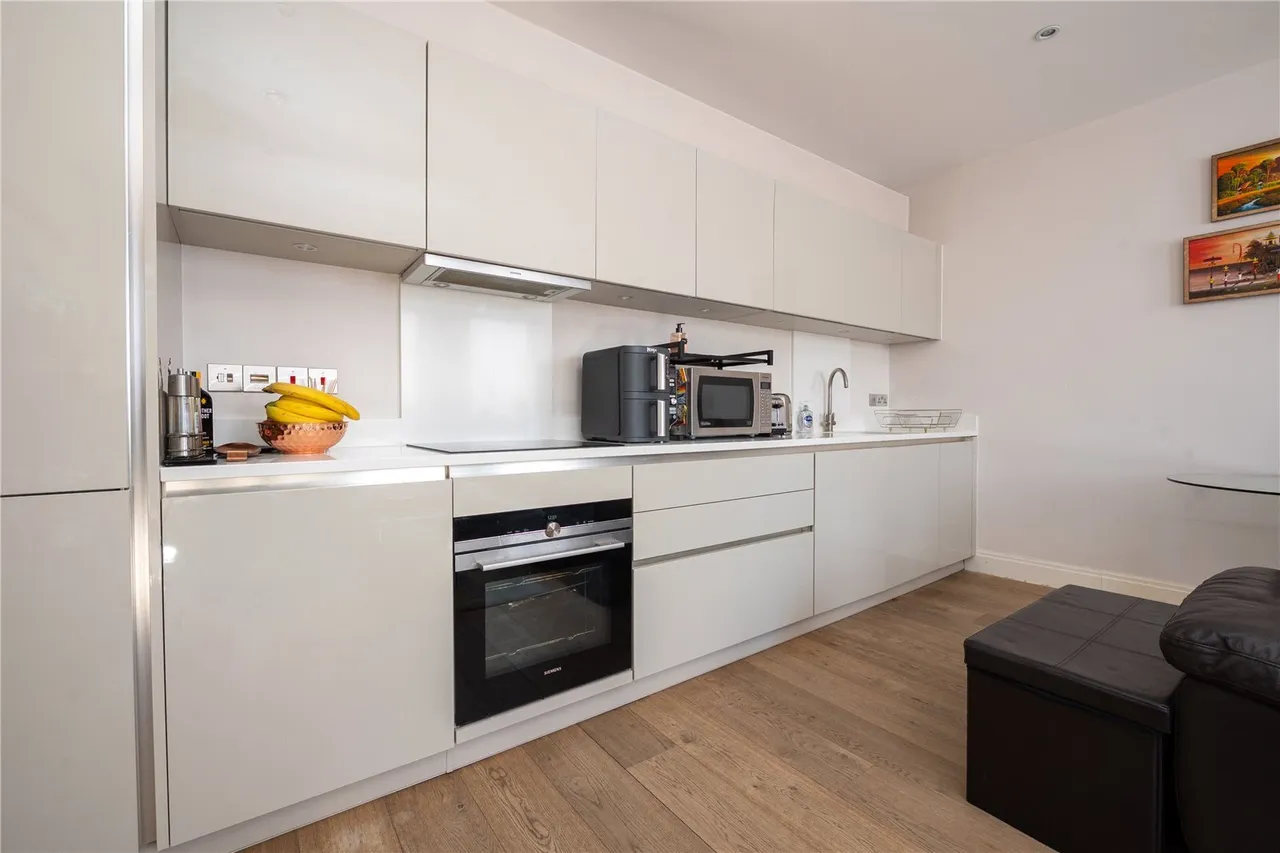 London Road, Isleworth, TW7, photo 5