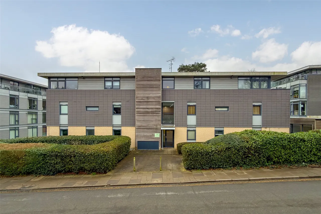 Manor Road, St. Albans, Hertfordshire, AL1 3FX, photo 8