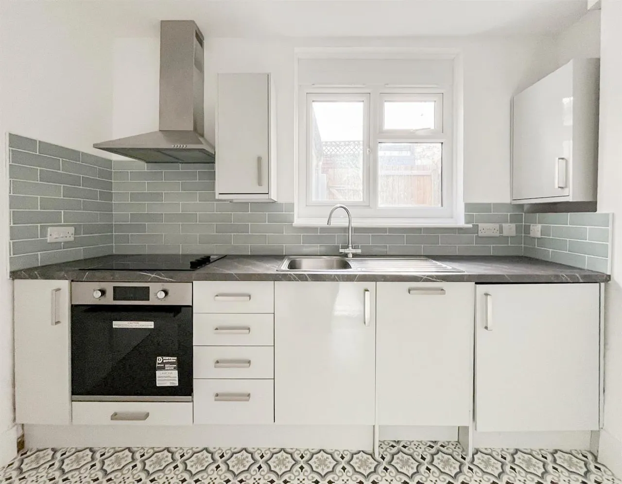 Spring Street, St. Leonards-On-Sea, East Sussex, TN37 6JF, photo 7