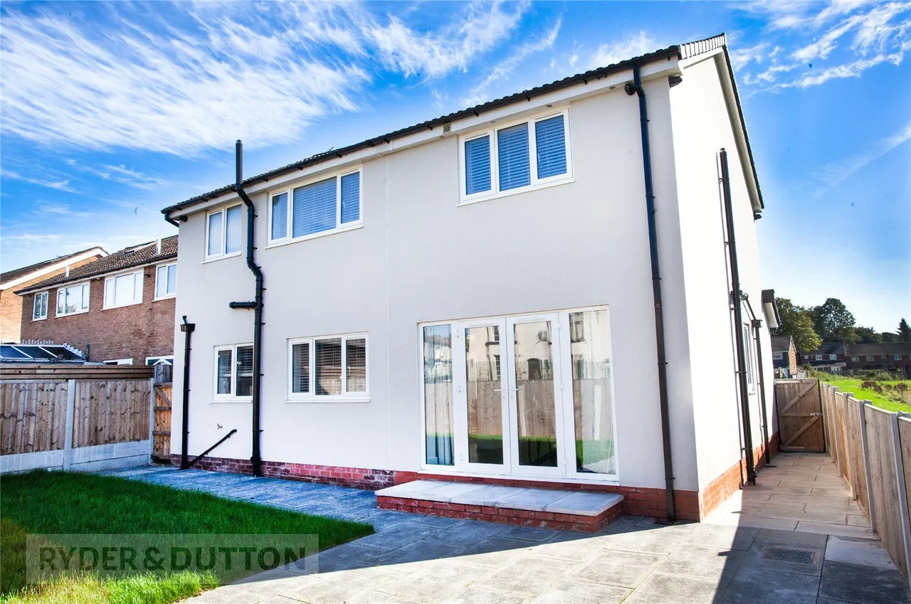 Royal Avenue, Heywood, OL10, photo 23