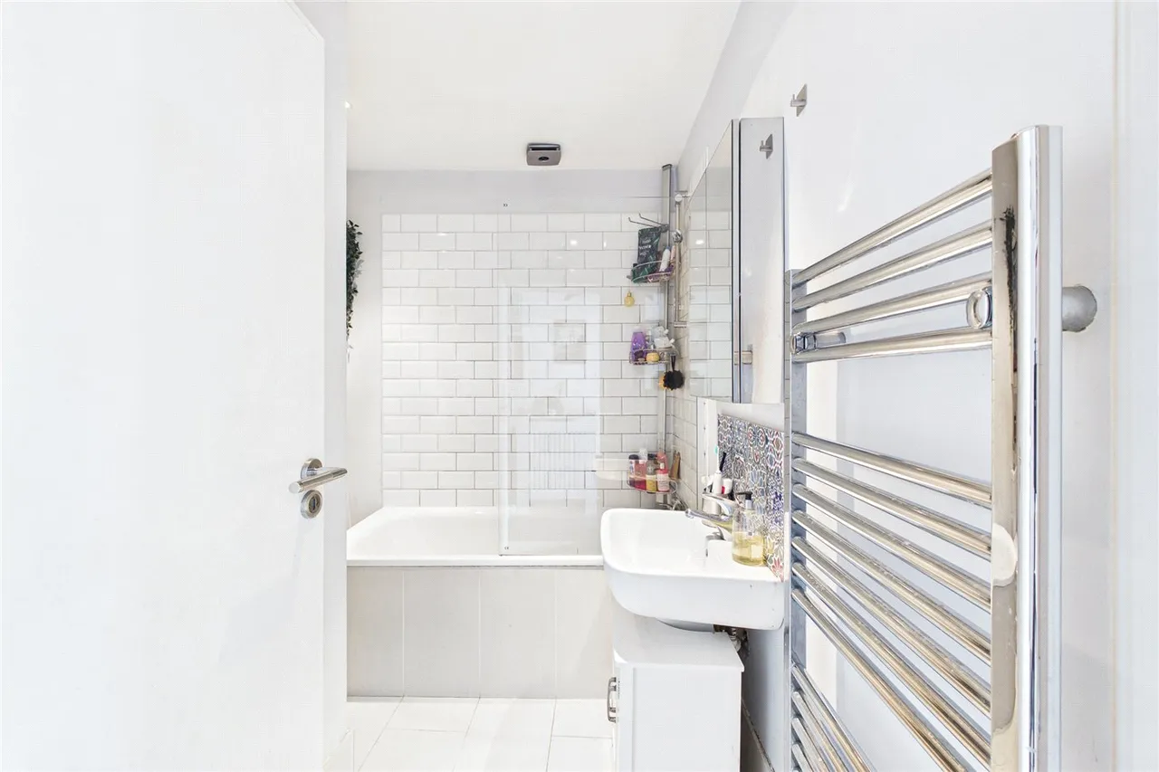 Tierney Road, London, SW2, photo 8