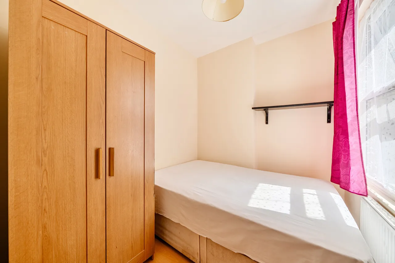 31b Garratt Terrace, London, photo 9