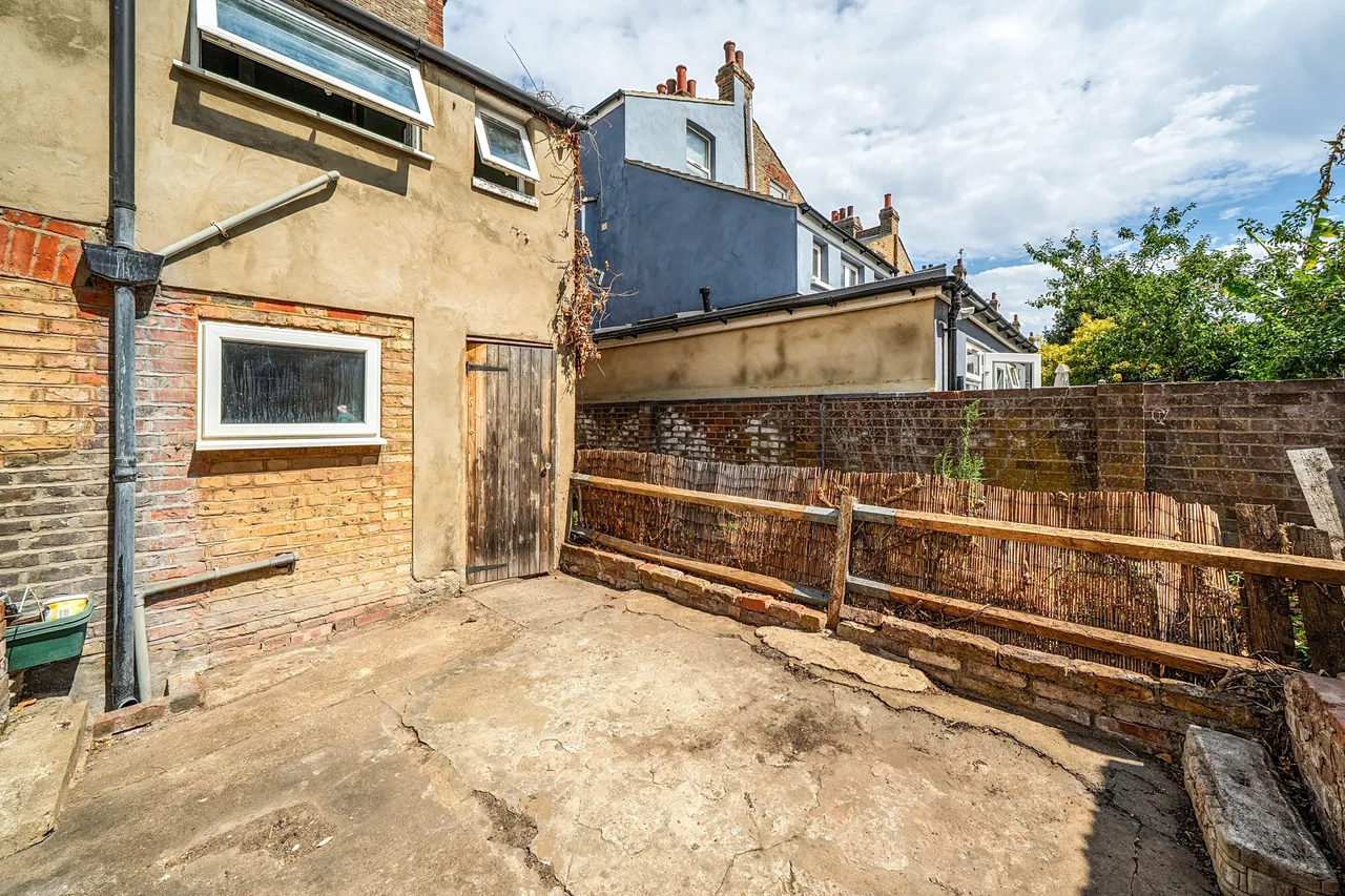 31b Garratt Terrace, London, photo 10