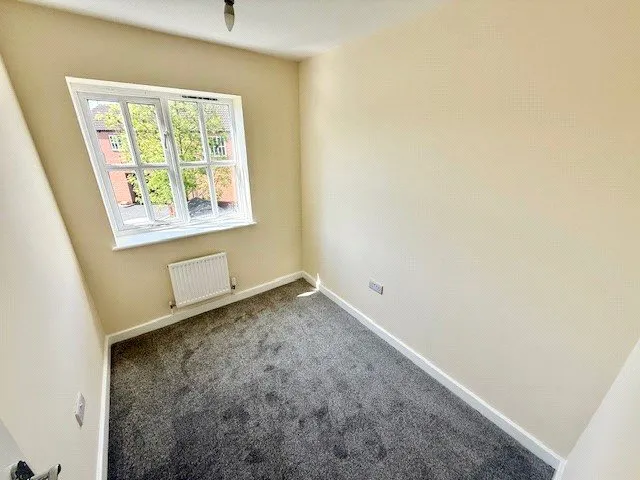Stourbridge Road, Kidderminster, Worcestershire, DY10 2PN, photo 14