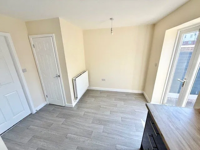 Stourbridge Road, Kidderminster, Worcestershire, DY10 2PN, photo 17