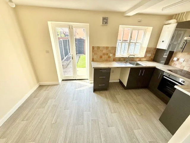 Stourbridge Road, Kidderminster, Worcestershire, DY10 2PN, photo 18