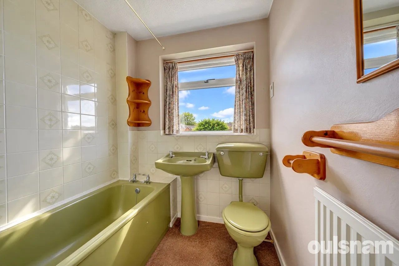 Clayhall Road, Droitwich, WR9, photo 15