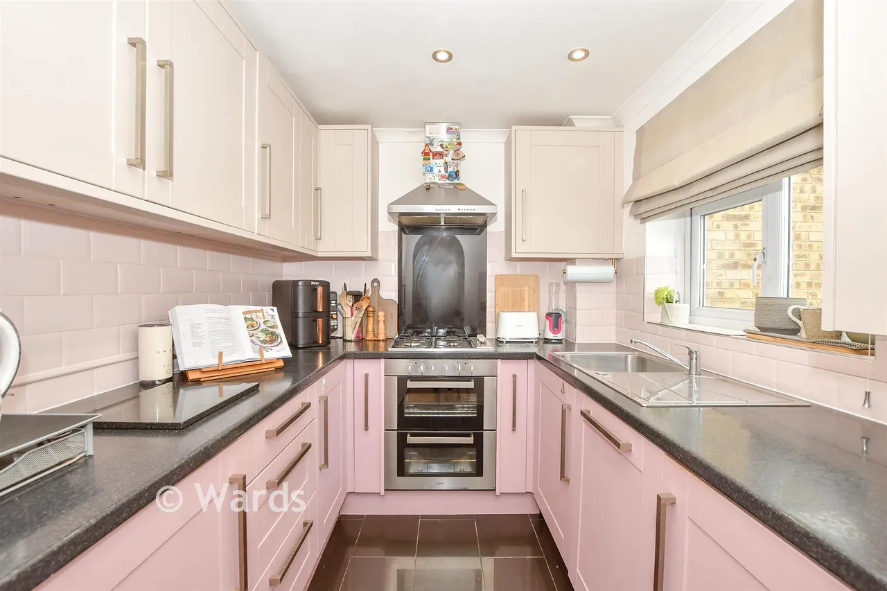 Woodlea, Leybourne, ME19, photo 5