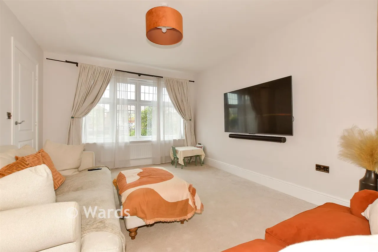 Holness Road, Herne Bay, CT6, photo 4