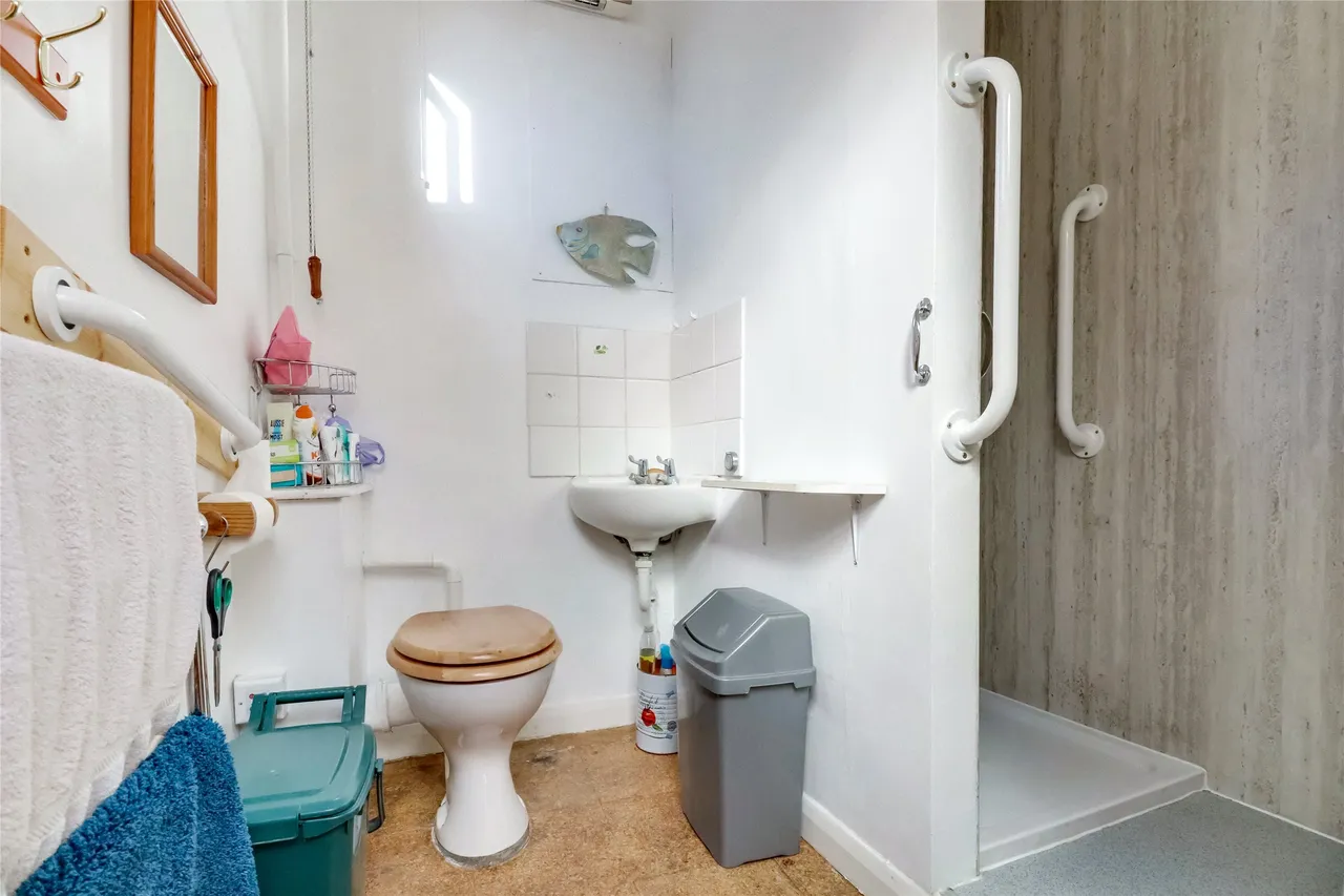 East Street, South Molton, EX36, photo 11