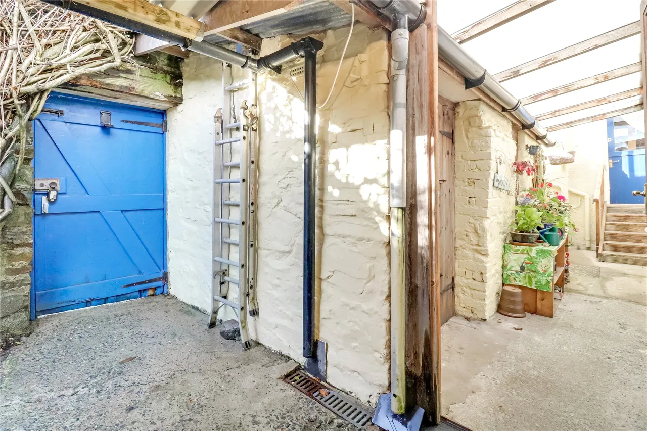 East Street, South Molton, EX36, photo 13