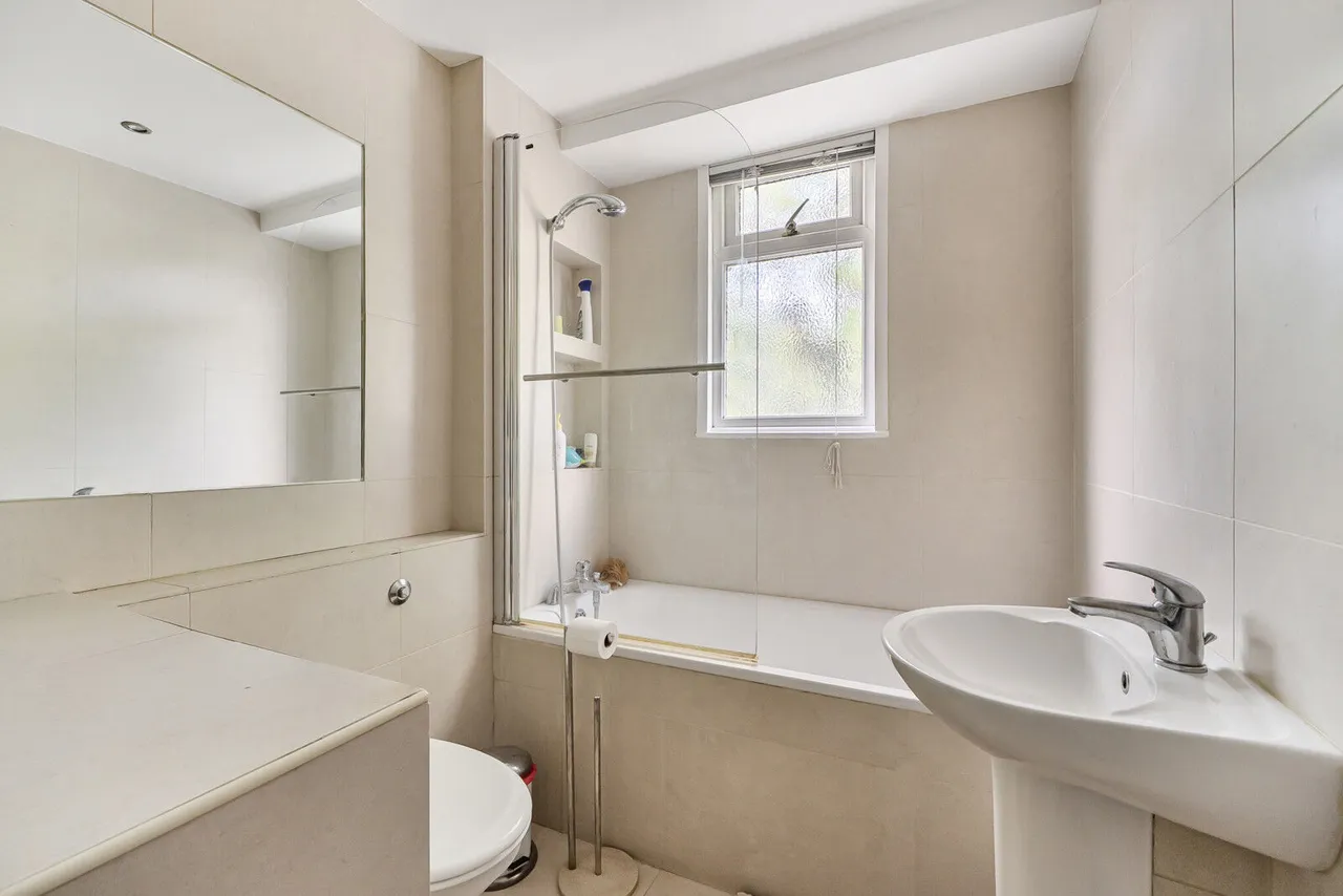 Upton Close, Henley-on-Thames, RG9, photo 9