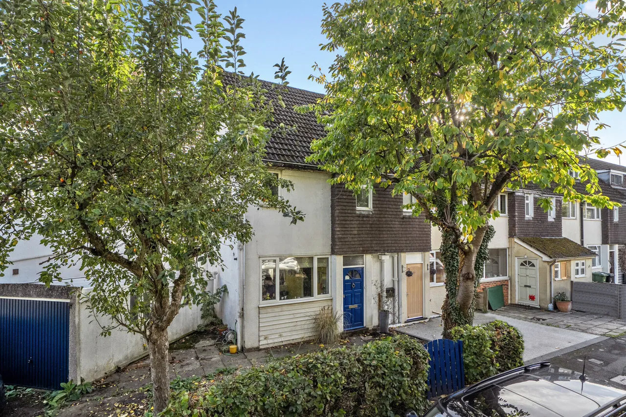 3 bed house for sale, Upton Close, Henley-on-Thames, RG9