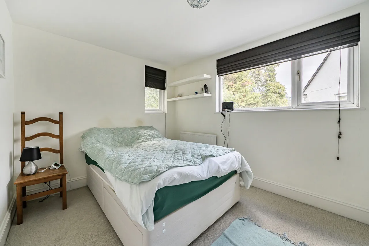 Upton Close, Henley-on-Thames, RG9, photo 8