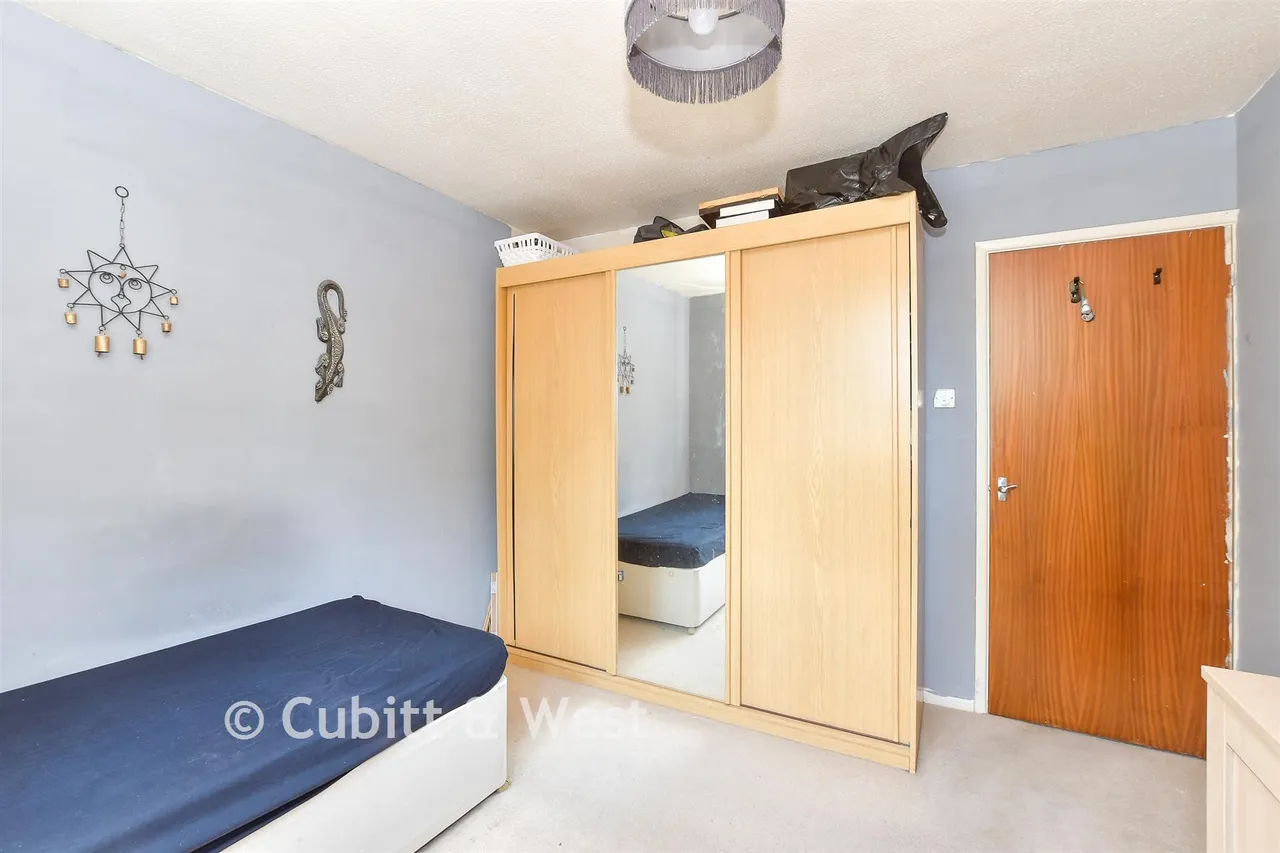 Kings Ride, Burgess Hill, RH15, photo 9
