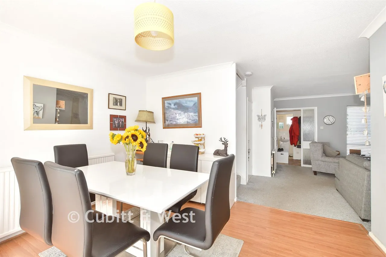 Kings Ride, Burgess Hill, RH15, photo 7