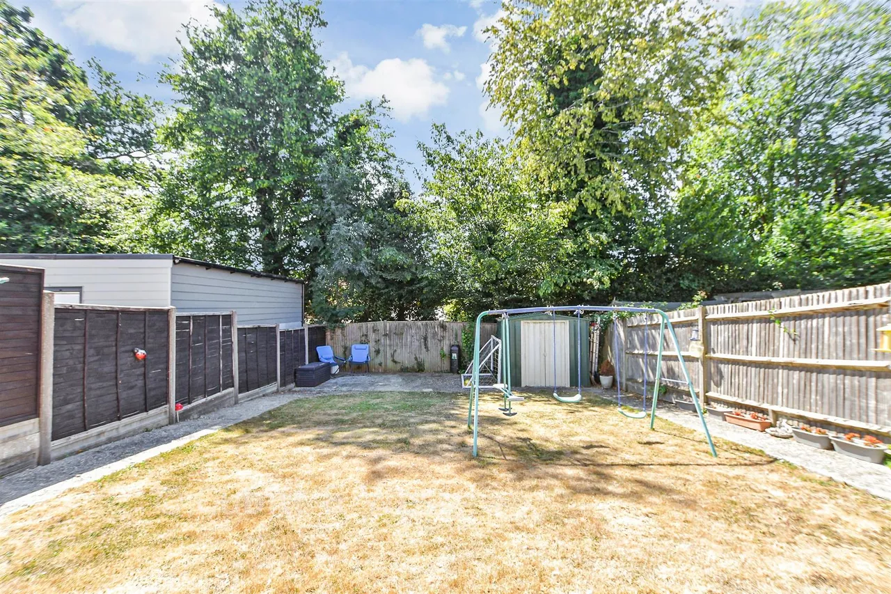 Kings Ride, Burgess Hill, RH15, photo 16