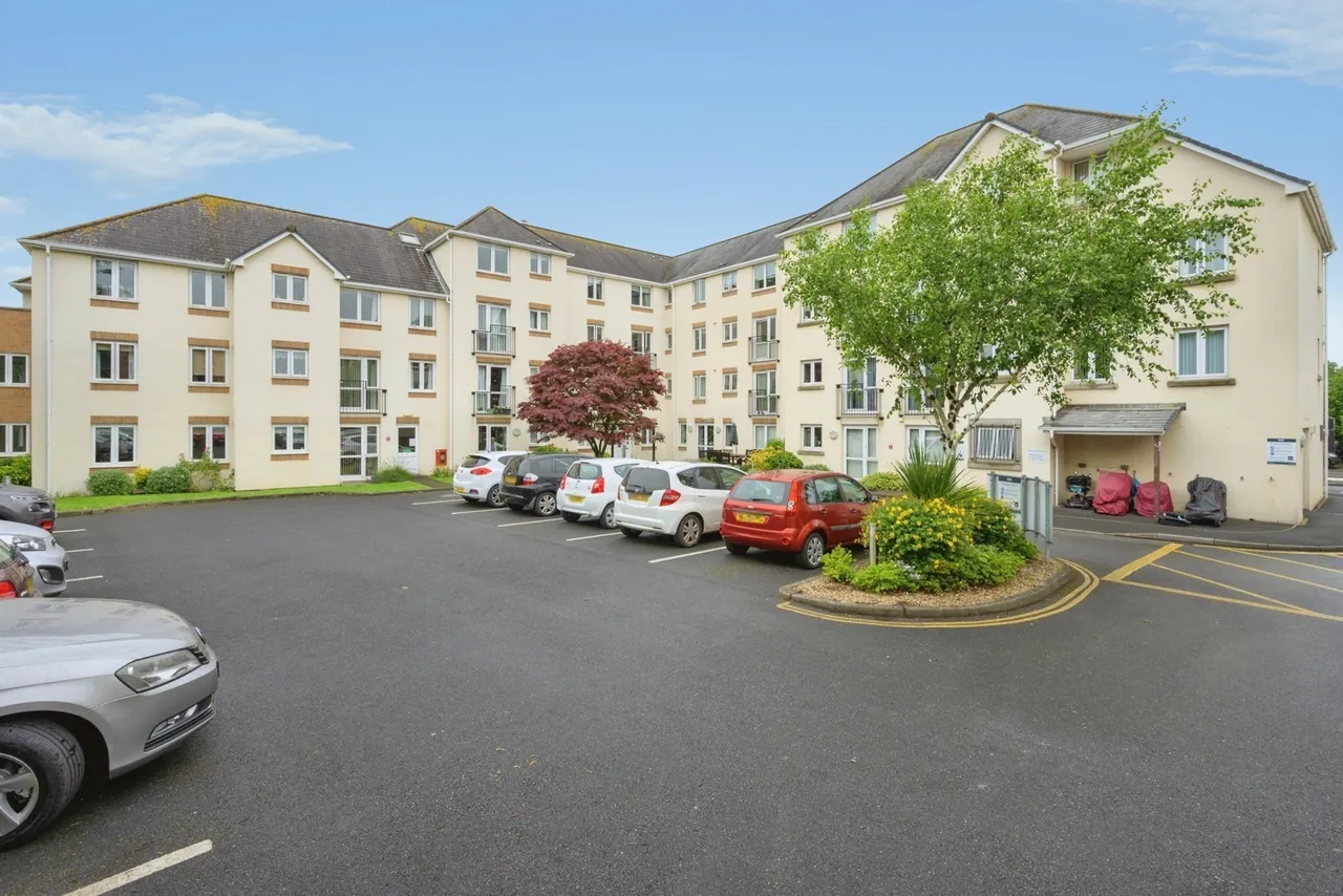 Horn Cross Road, Plymouth, PL9, photo 2