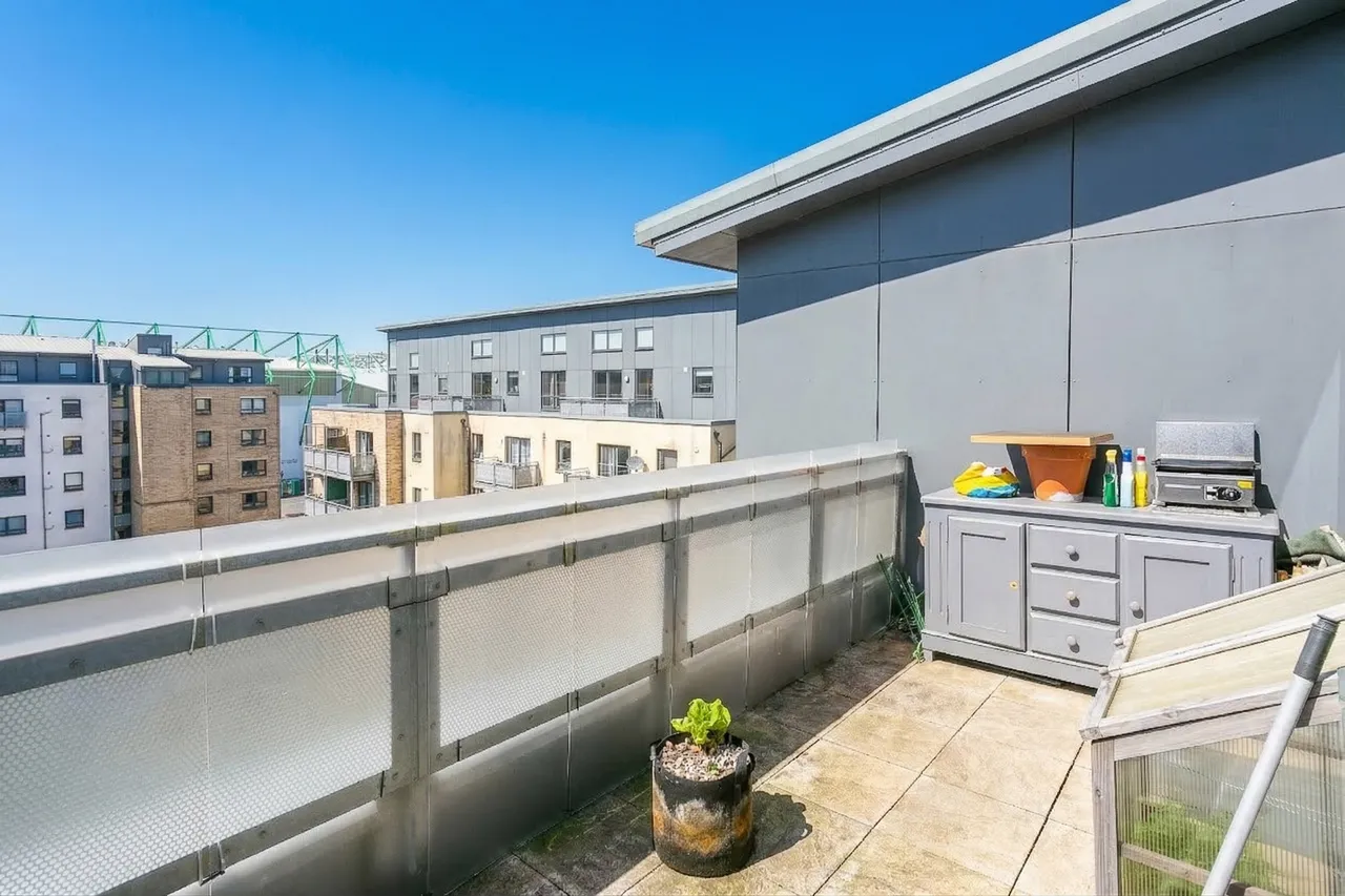 Hawkhill Close, Edinburgh, EH7, photo 5