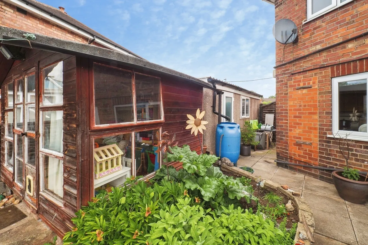 Cator Lane, Beeston, Nottingham, Nottinghamshire, NG9, photo 22