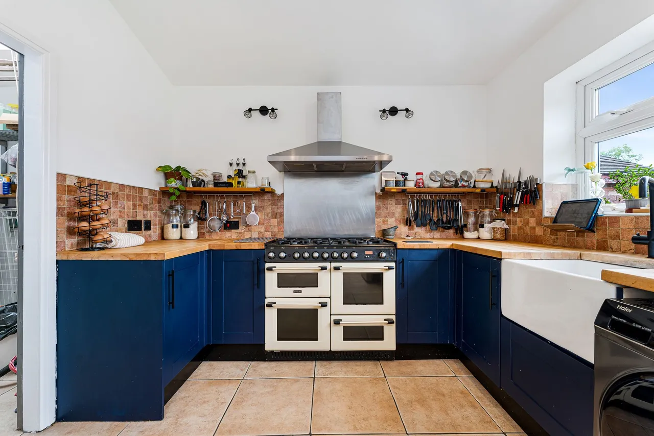 Woodend Avenue, Hunts Cross, Liverpool, Liverpool, L25 0PA, photo 6