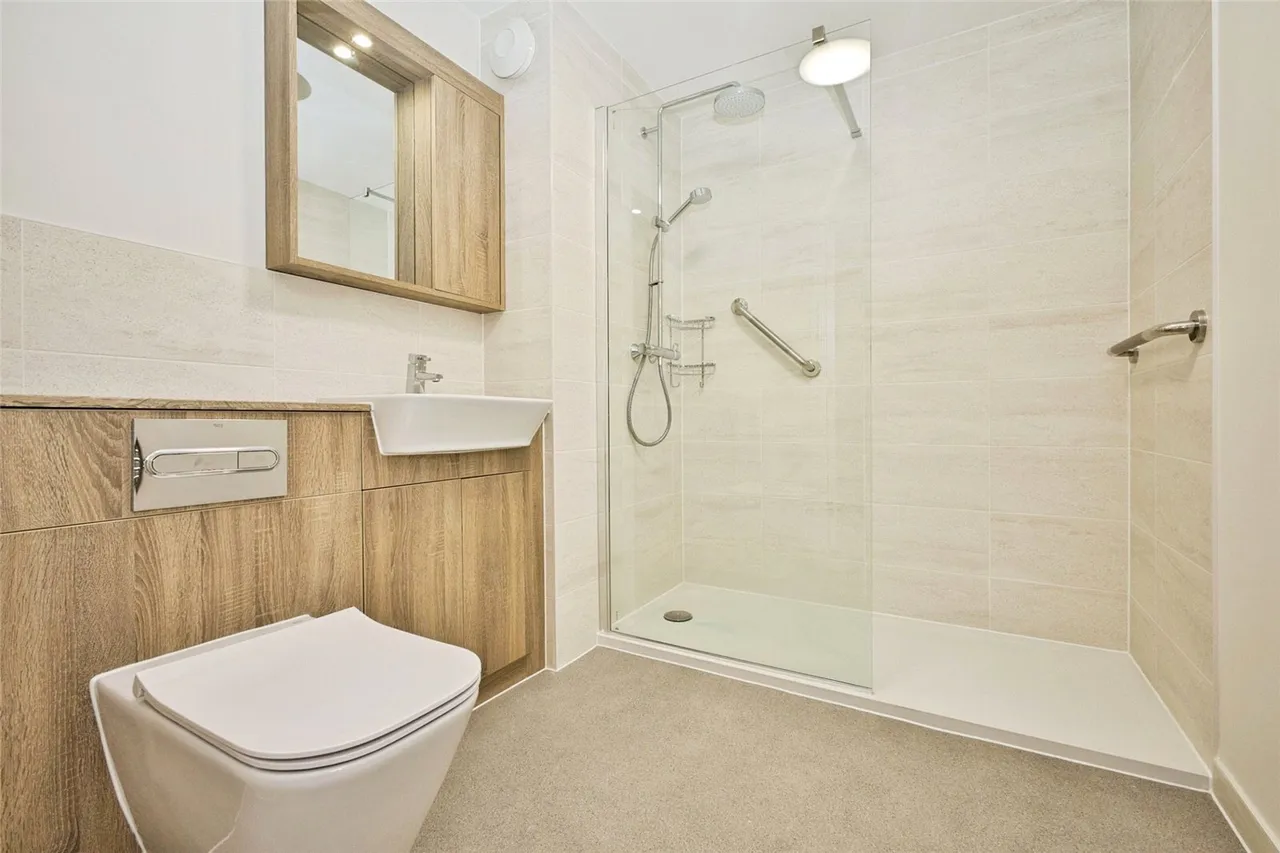 Glastonbury Road, Wells, BA5, photo 6