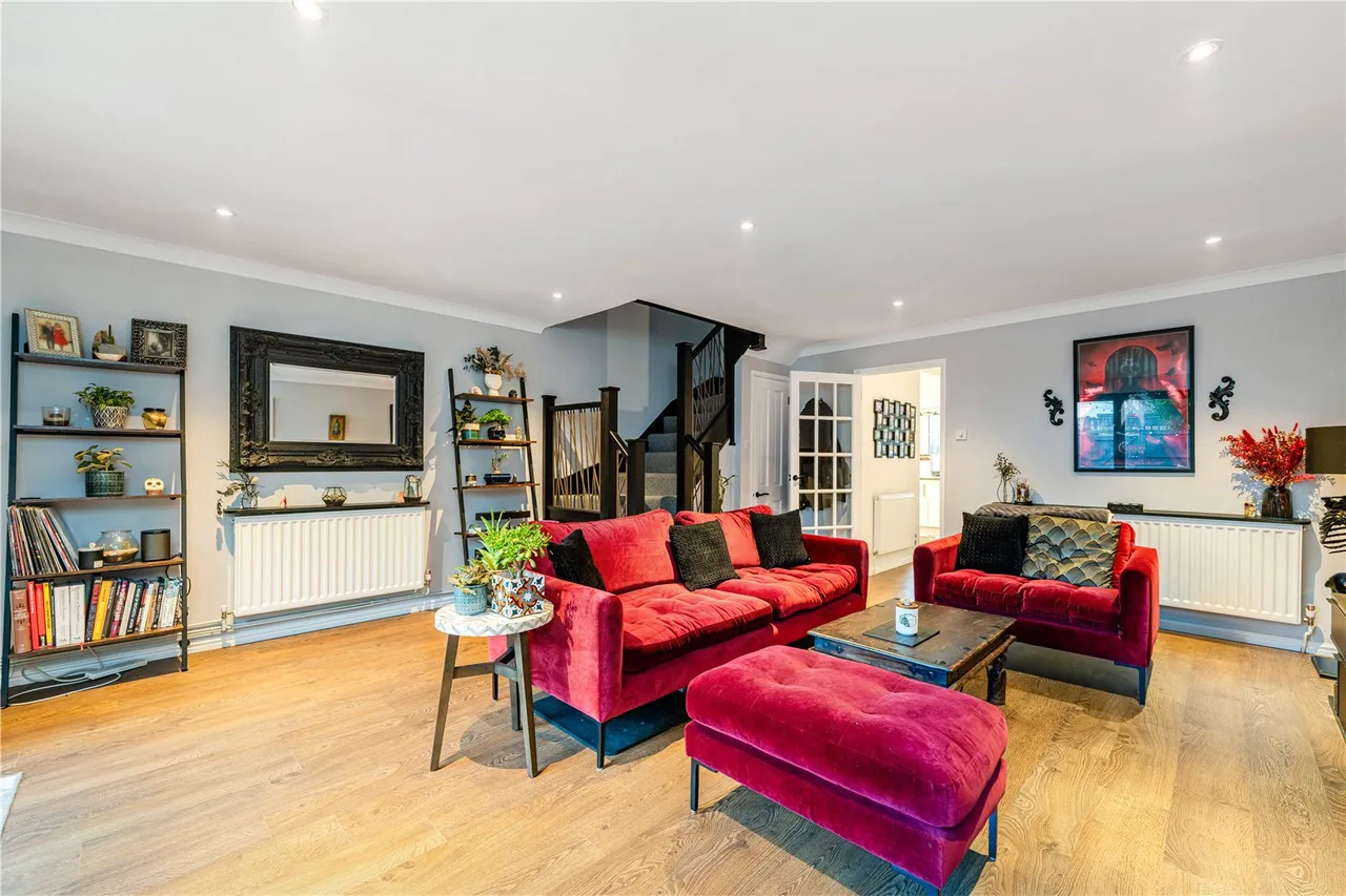 Appleby Close, Twickenham, TW2 5NA, photo 5