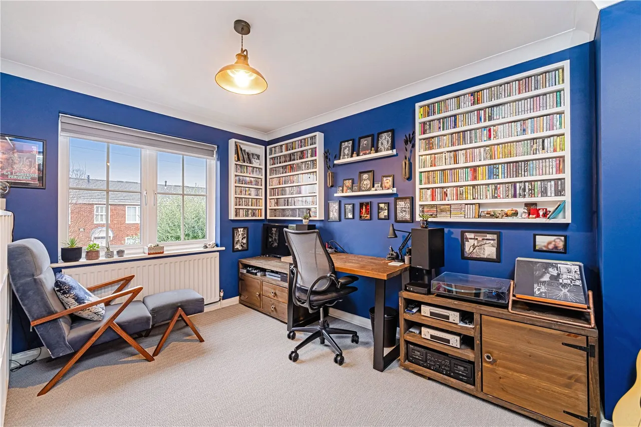 Appleby Close, Twickenham, TW2 5NA, photo 11