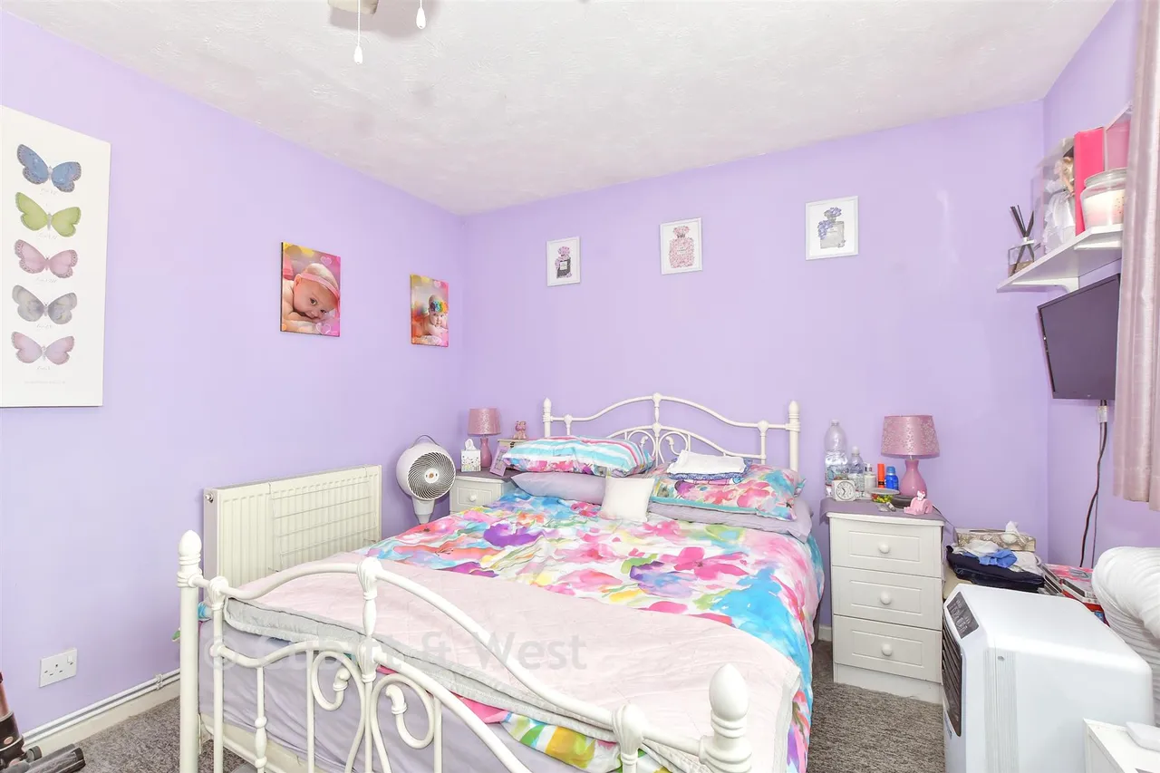 Osborne Crescent, Chichester, PO19, photo 4